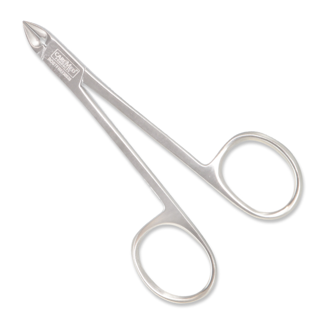 cuticles pliers with arched blade