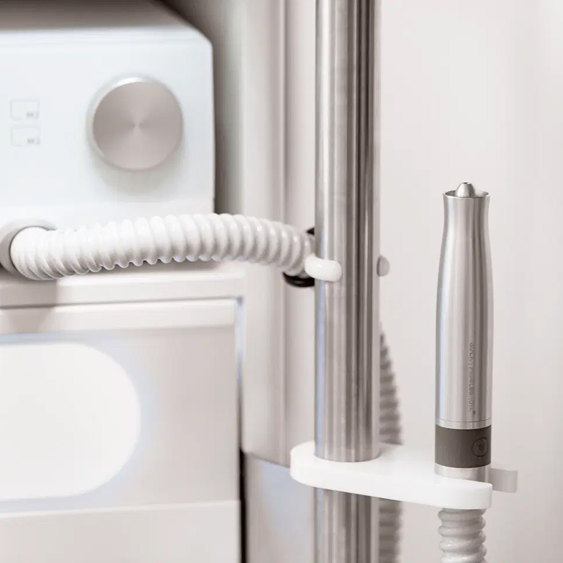 RUCK ROOM classic M, LED Instrumentenschubfach, Motorfach links